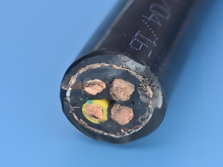 電線電纜生產工藝流程和結構越復雜，疊加的層次就越多.jpg